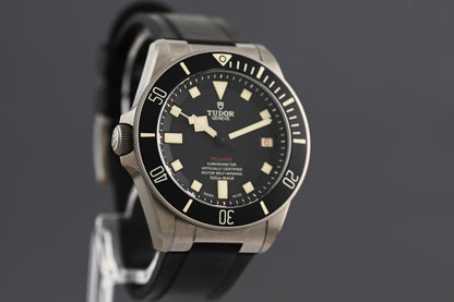 Tudor Pelagos - 25610TNL - Titanium Lefthand - Black Dial - Full Set