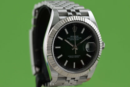 Rolex Datejust 41 - 126334 - Green Ombre Dial - Full Set - NEW 2026
