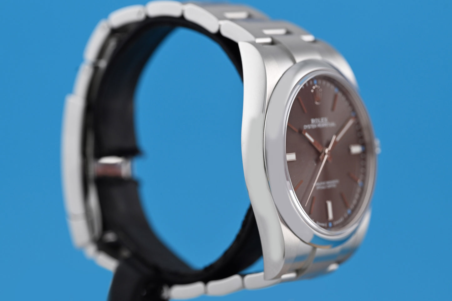 Rolex Oyster Perpetual 39mm 114300 - Grey - Full Set