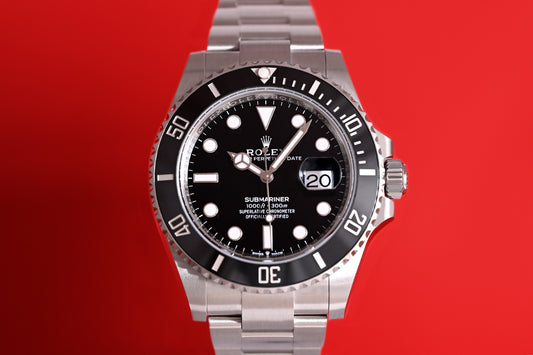 Rolex Submariner Date 126610LN - Full Set