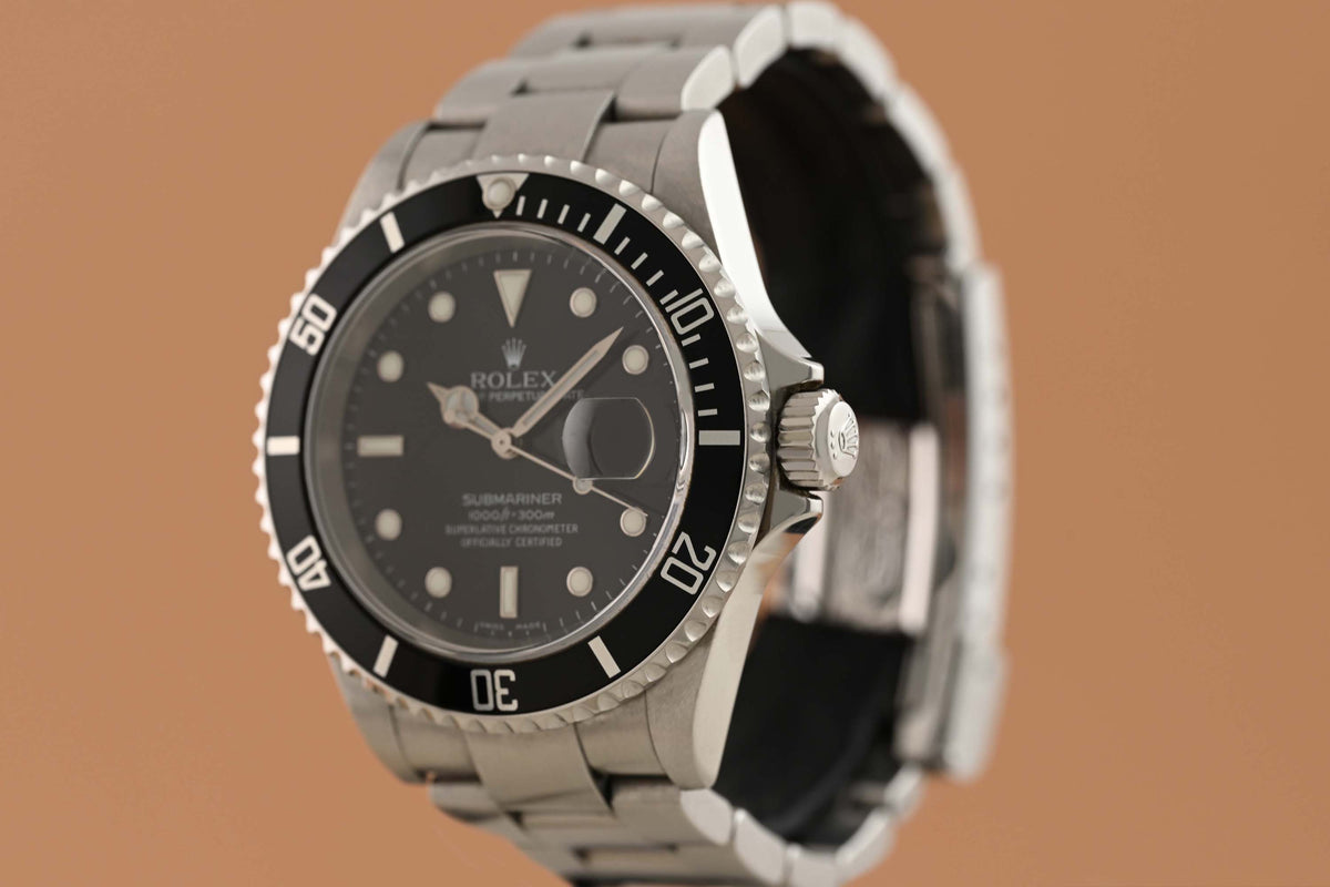 Rolex Submariner 16610 - Full Set - LC100