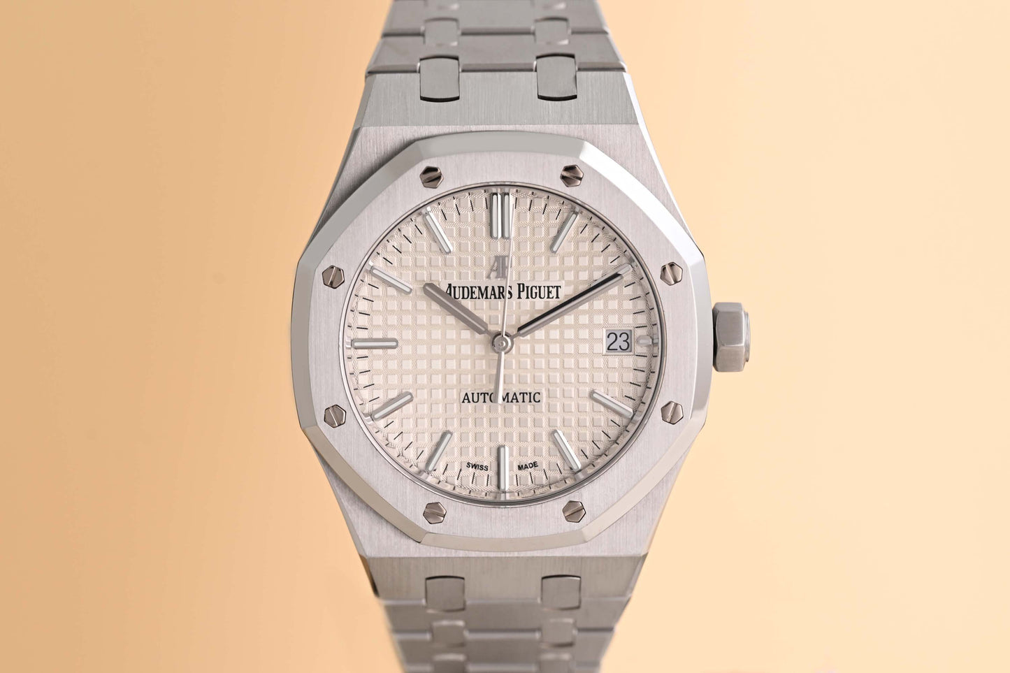 Audemars Piguet Royal Oak - 15450ST - White Dial - Full Set