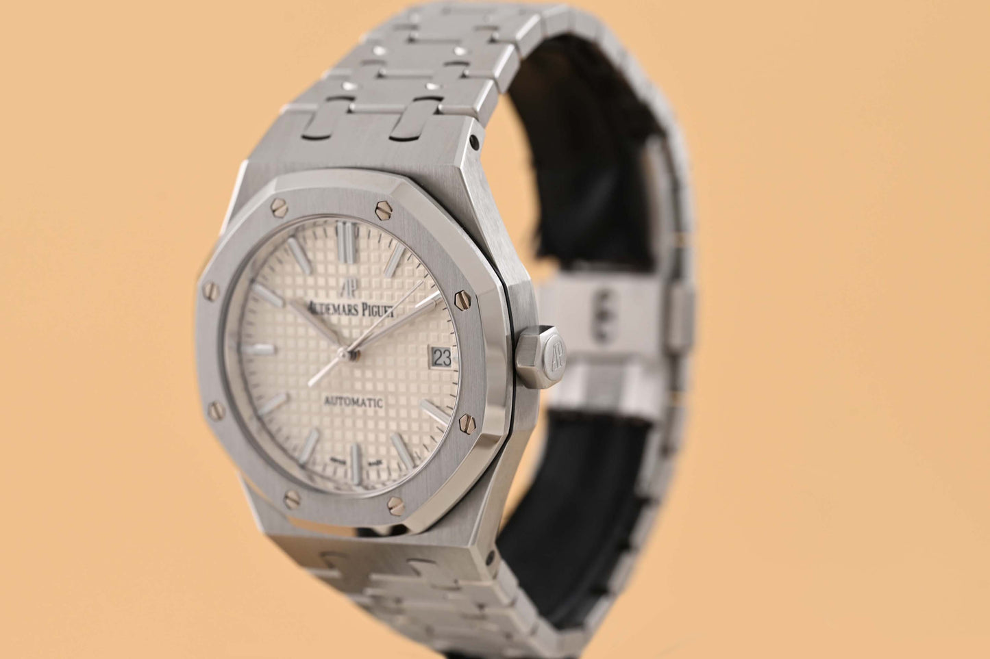 Audemars Piguet Royal Oak - 15450ST - White Dial - Full Set