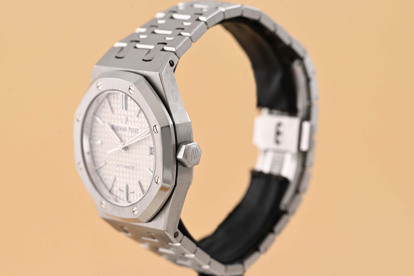 Audemars Piguet Royal Oak - 15450ST - White Dial - Full Set