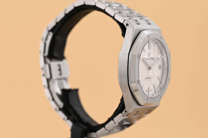 Audemars Piguet Royal Oak - 15450ST - White Dial - Full Set