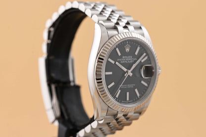 Rolex Datejust 36 - 126234 - Black Dial - Full Set