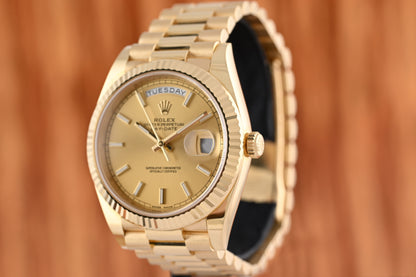 Rolex Day Date 40 Gelbgold 228238 - Full Set - LC100