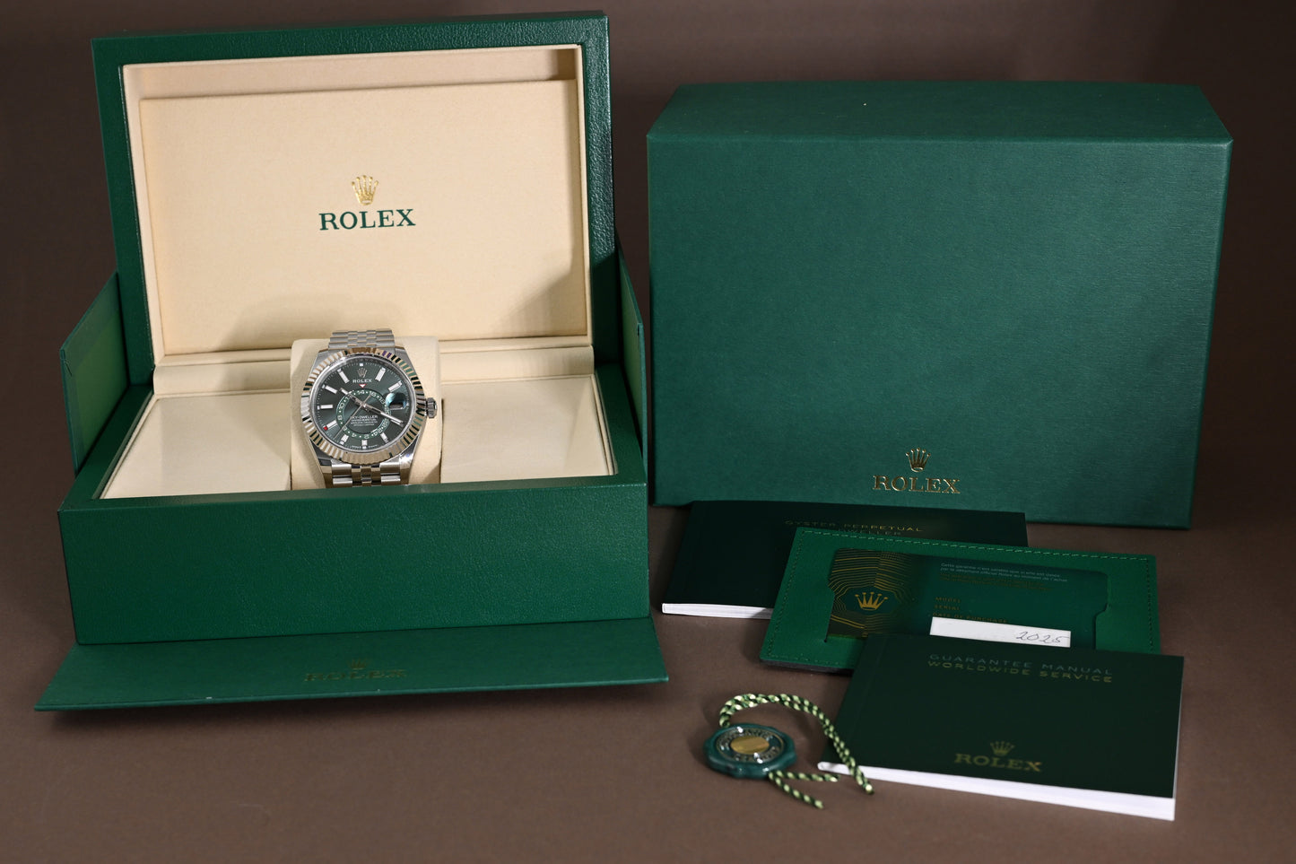 Rolex Sky-Dweller 336934 - Full Set - Green Dial - NEW 2025