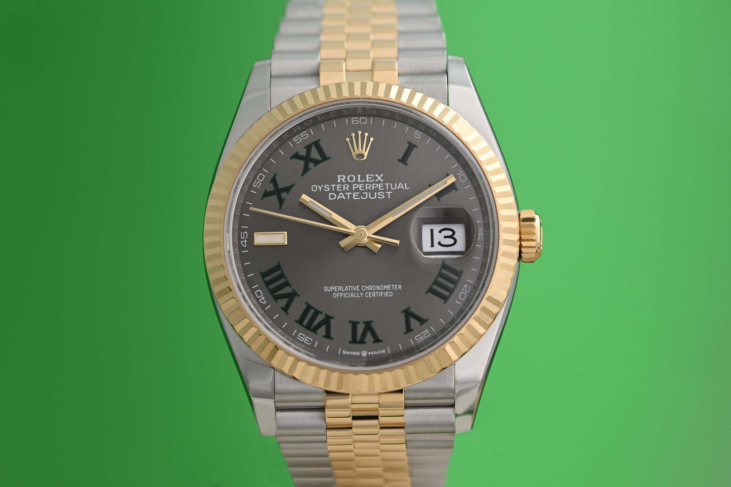 Rolex Datejust 36 - 126233 Wimbledon Dial - Full Set