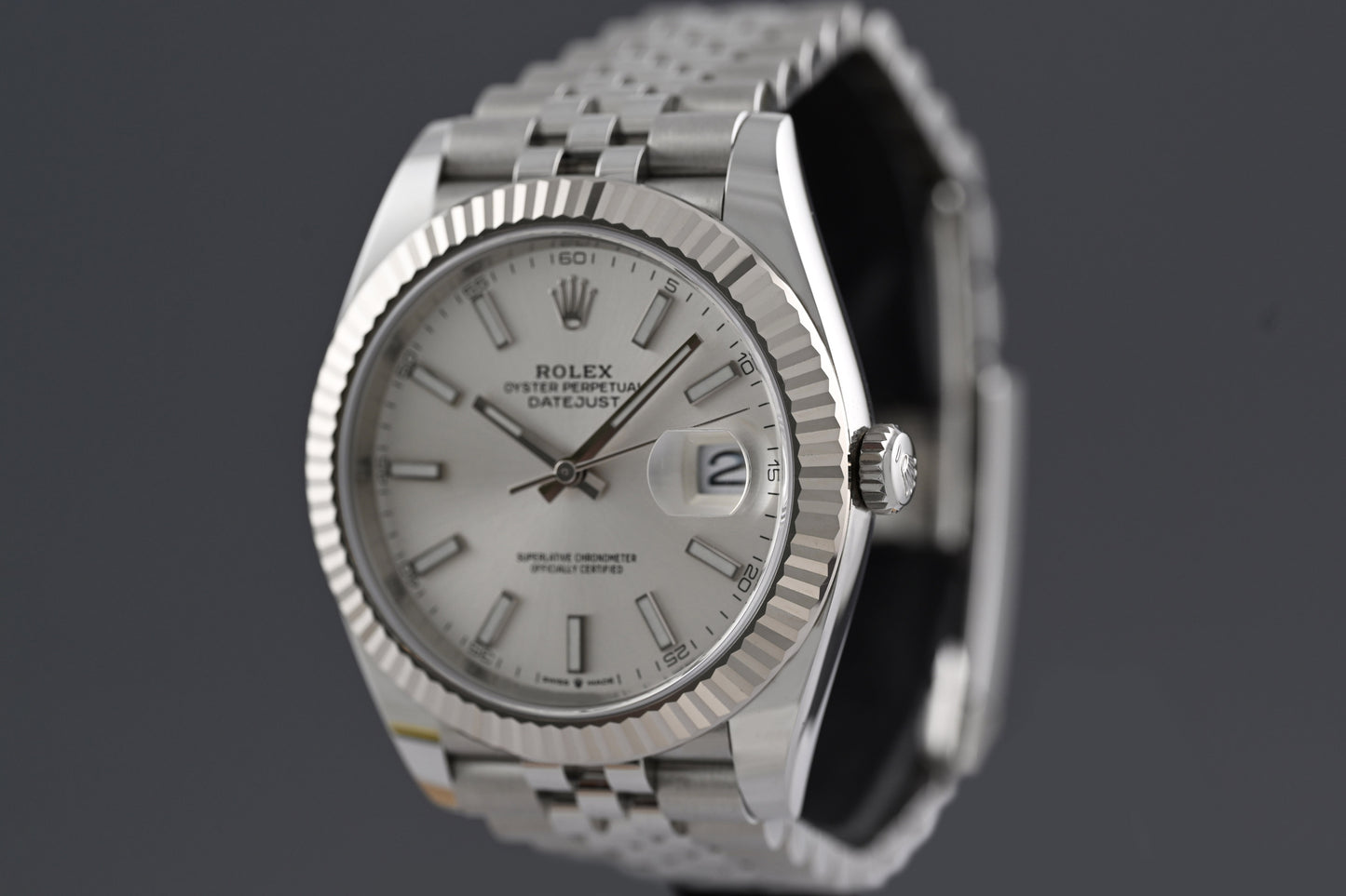 Rolex Datejust 41 - 126334 - Silver Dial - Full Set