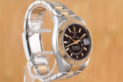 Rolex Sky-Dweller 326933 - Full Set - Black Dial