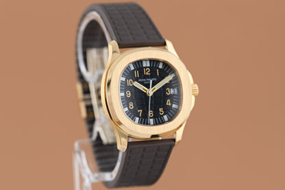 Patek Philippe Aquanaut - 5066J - Extract from the Archives