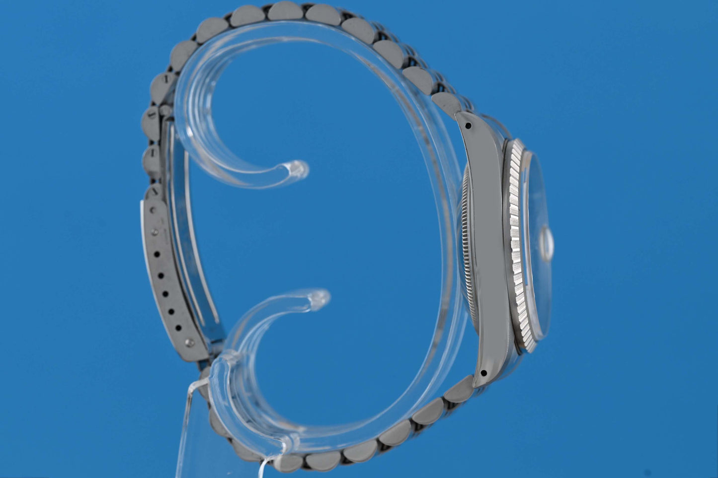 Rolex Oyster Perpetual Datejust 16220 - Blue Dial - Full Set - LC100