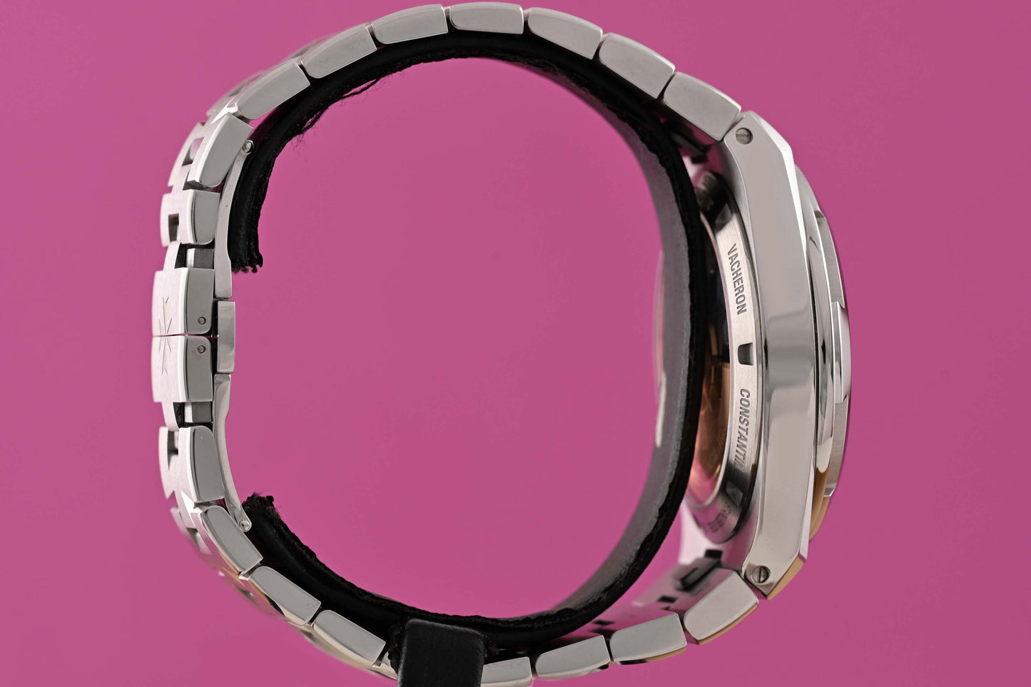 Vacheron Constantin Overseas Dual Time 7920V - Black Dial - Full Set - 2025