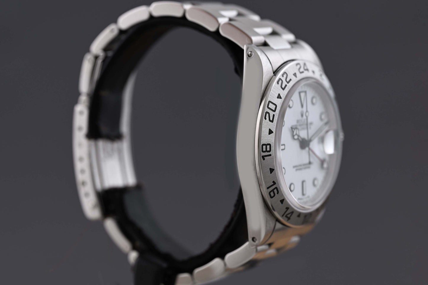 Rolex Explorer II 16570 - Full Set - Polar Dial
