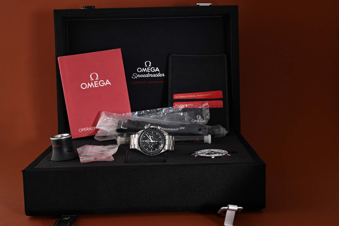 Omega Speedmaster Moonwatch Professional - Full Set