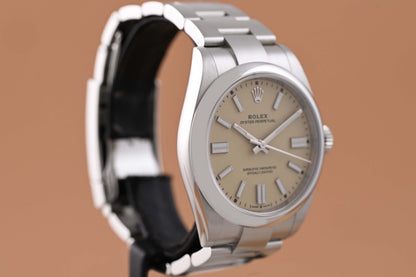 Rolex Oyster Perpetual 41mm 134300 - Beige - Full Set - 2026 Like NEW