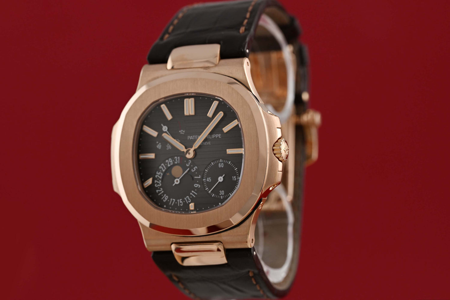Patek Philippe Nautilus 5712R - Full Set - 2021