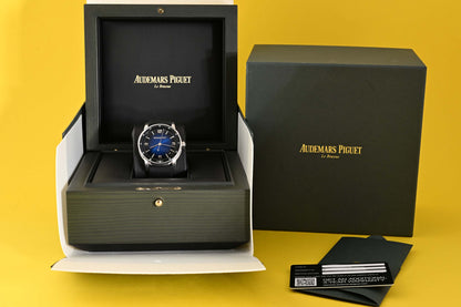 Audemars Piguet Code 11.59 18k White Gold - Blue Smoked Dial - Full Set