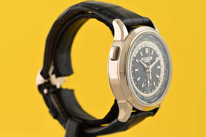 Patek Philippe World Time 5930G-010 - Blue Dial - Full Set - NEW 2022