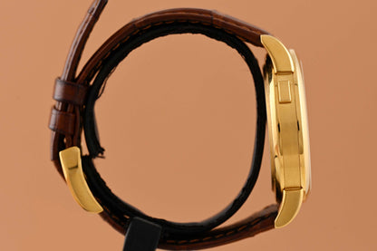 A. Lange & Söhne Lange 1 - 101.022 - Yellow Gold - Full Set