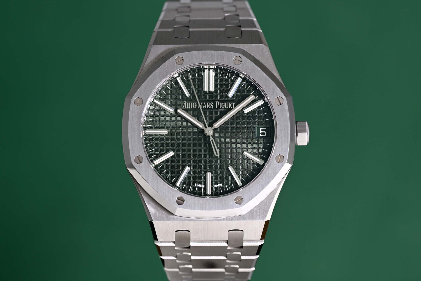 Audemars Piguet Royal Oak - Green Dial - 15510ST Anniversary - Full Set