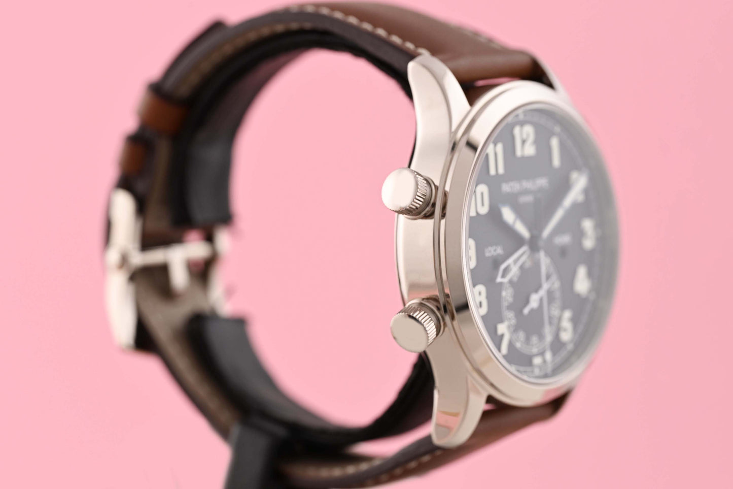 Patek Philippe Calatrava Pilot Travel Time 5524G-001 - Full Set