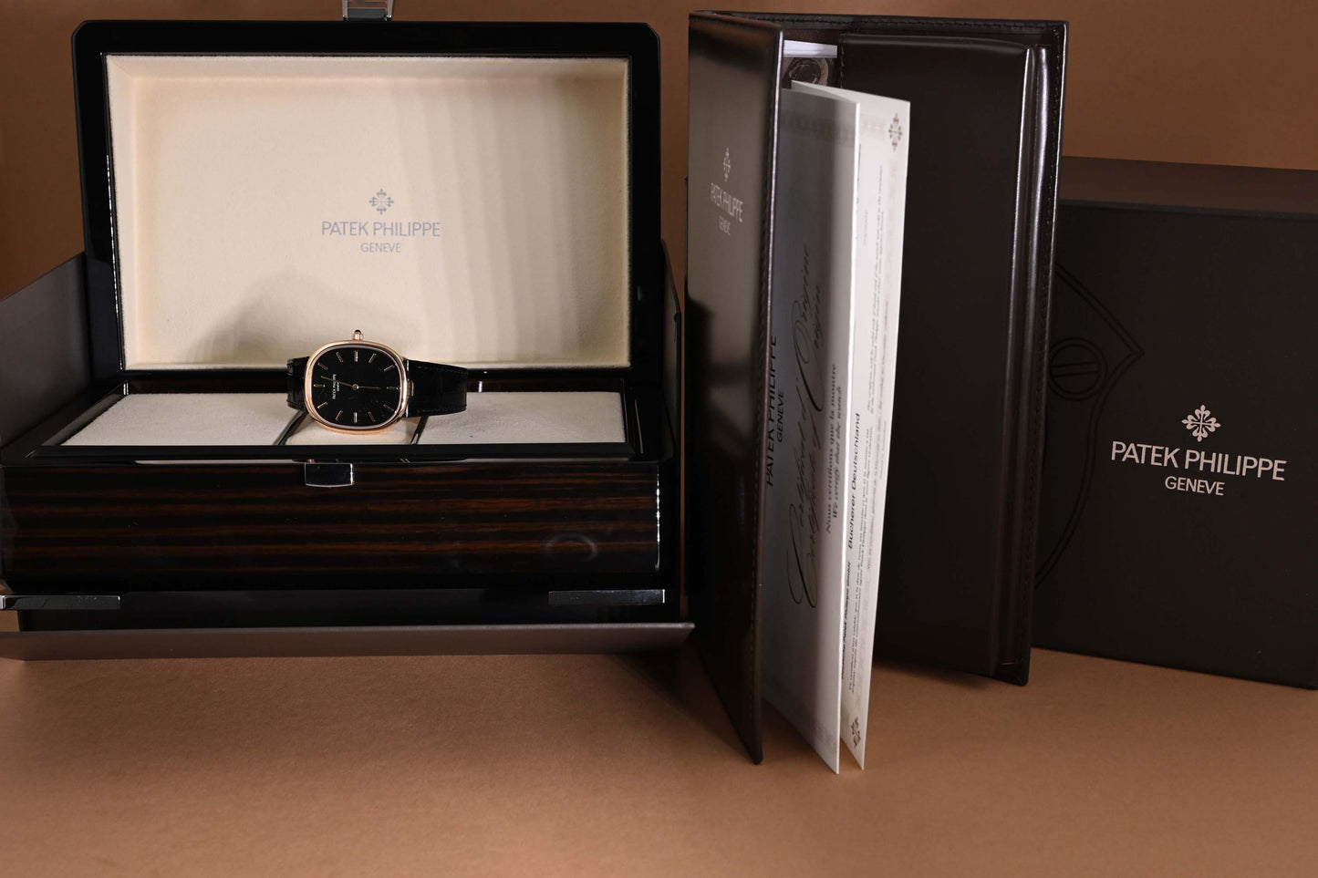 Patek Philippe Ellipse d'Or - Rose Gold - Black Dial - Full Set