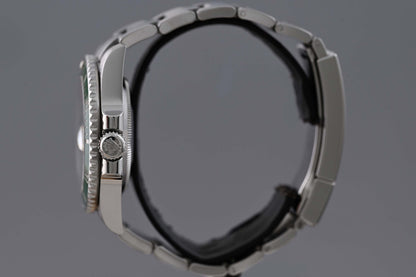 Rolex Submariner 116610LV - Full Set - Hulk - LC100