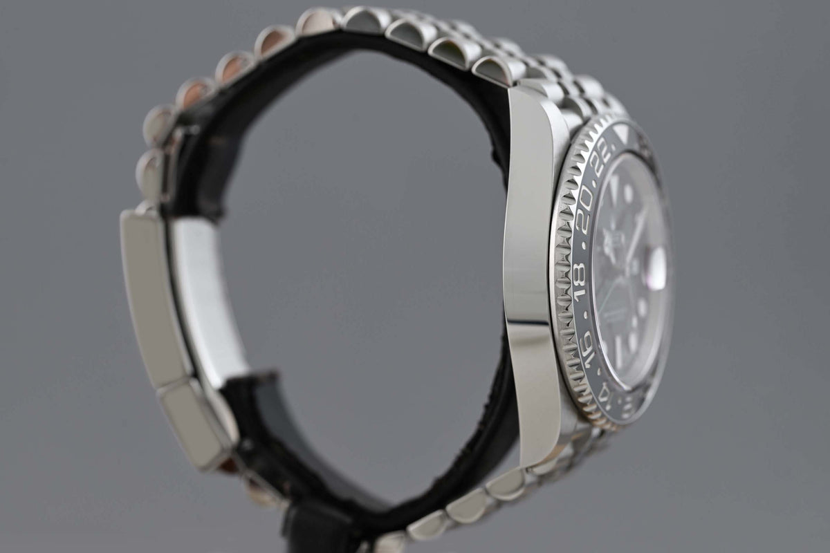 Rolex GMT Master II - 126710GRNR "Bruce Wayne" - Full Set - Like New