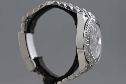 Rolex GMT Master II - 126710GRNR "Bruce Wayne" - Full Set - Like New