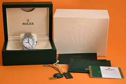 Rolex Explorer II 216570 - Full Set - Polar Dial - LC100