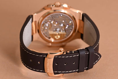 Patek Philippe Nautilus 5712R-001 - Full Set - NEW 2022