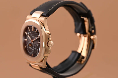 Patek Philippe Nautilus 5712R-001 - Full Set - NEW 2022