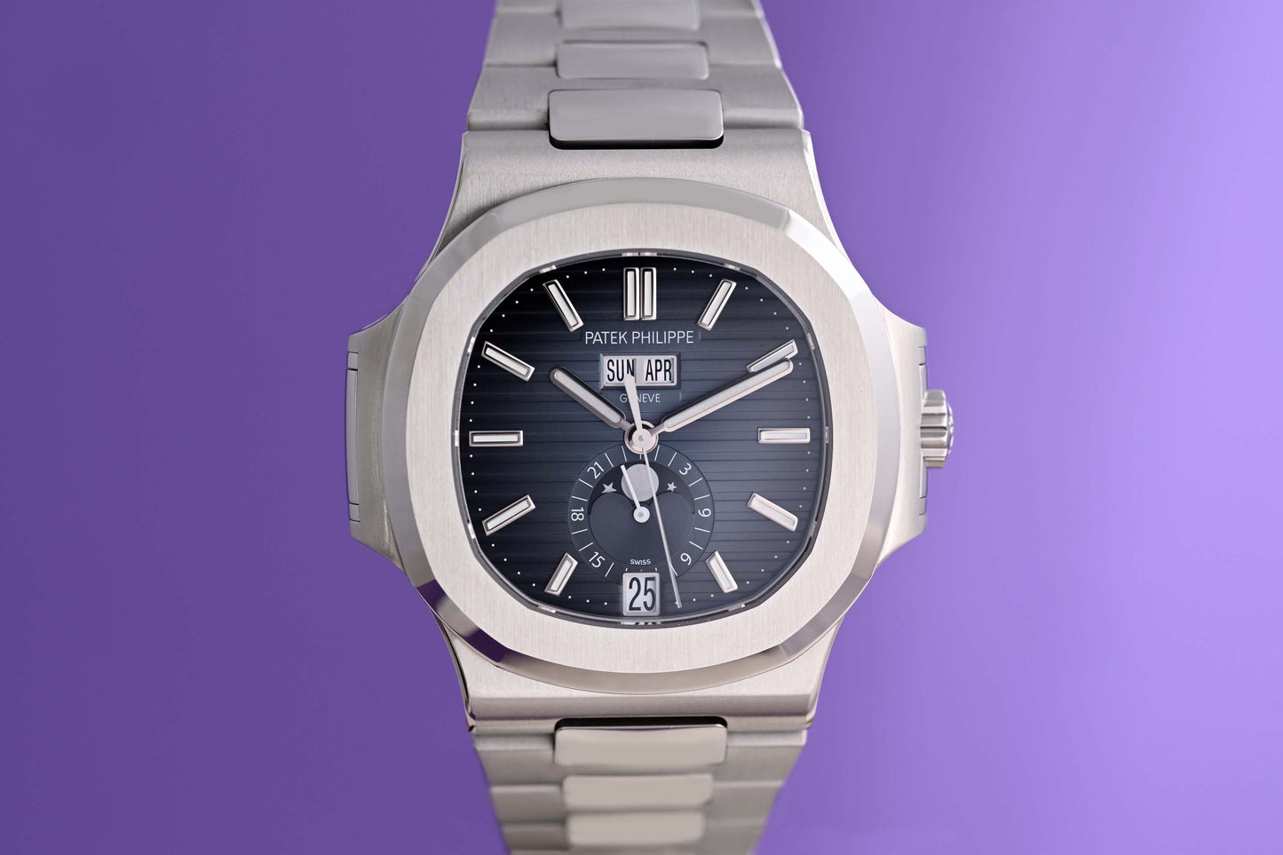 Patek Philippe Nautilus 5726/1A - Full Set - Blue Dial - NEW