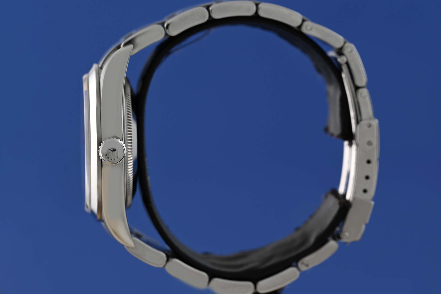 Rolex Explorer I 114270 - Full Set