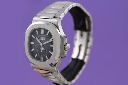 Patek Philippe Nautilus 5726/1A - Full Set - Blue Dial - NEW