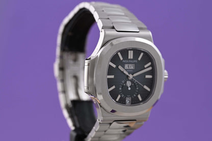 Patek Philippe Nautilus 5726/1A - Full Set - Blue Dial - NEW