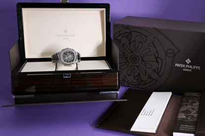 Patek Philippe Nautilus Flyback Chronograph 5990/1A - Full Set - NEW