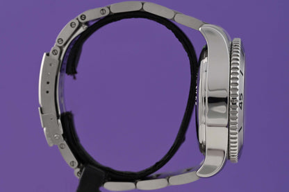 Breitling Superocean Chronograph 44 "Steelfish" - Full Set