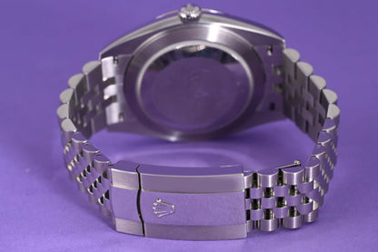 Rolex Datejust 41 - 126334 Blue Dial - Full Set - Like NEW
