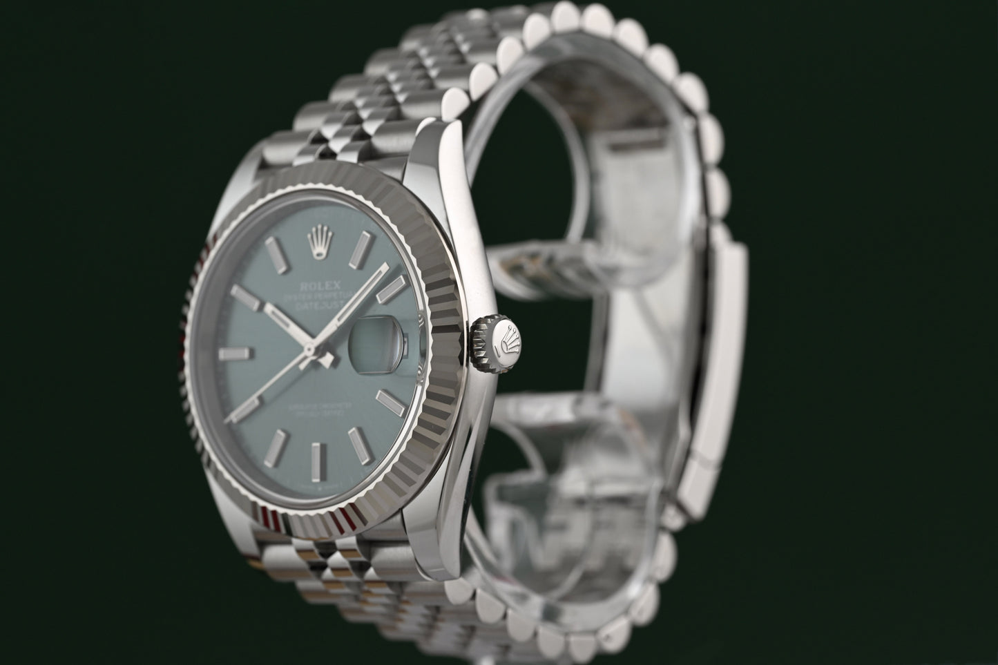 Rolex Datejust 41 - 126334 - Green Dial - Full Set - NEW