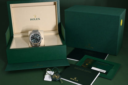 Rolex Datejust 41 - 126334 - Green Dial - Full Set - NEW